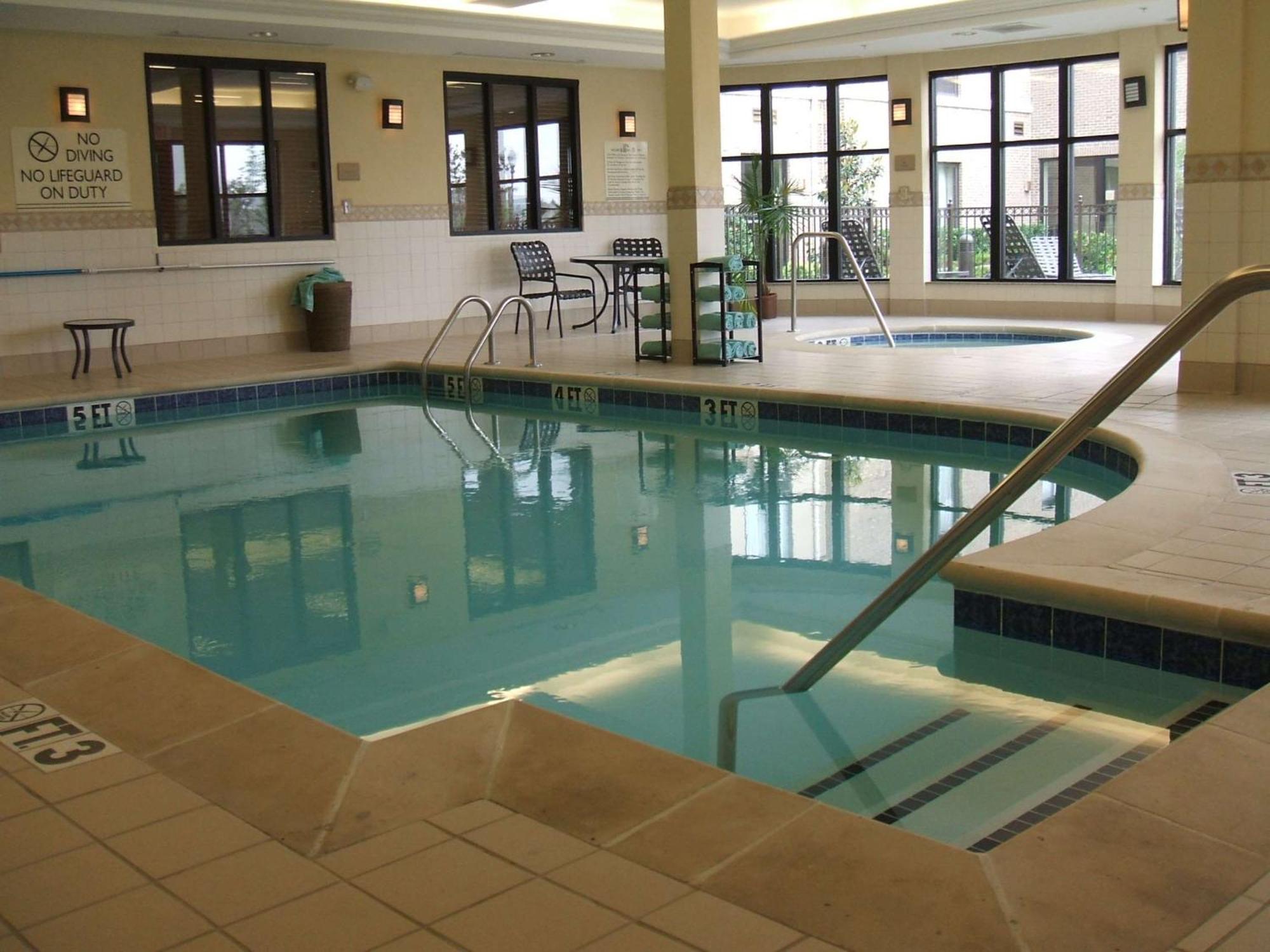 Hilton Garden Inn Memphis/Southaven Exterior photo